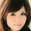 【鈴音りおな(すずねりおな)】に似ている女優 -平山もえ