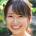 【南梨央奈(みなみりおな)】に似ている女優 -稲荷ある