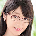【南梨央奈(みなみりおな)】に似ている女優 -新川愛七