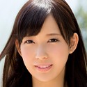 【有本紗世(ありもとさよ)】に似ている女優 -新川優衣