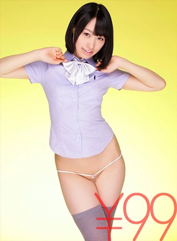 パイパンは好きですか?そんなマ○コを持つスレンダーボディつぐみんのデビューセックス。デカチンでパイパンマ○コをガンガン突かれてる。華奢なボディにハード過ぎませんか。でも気持ちイイんだね、絶叫喘ぎで最後はフラフラ 雲乃亜美