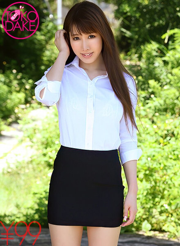 【復活】新人巨乳女教師あずみが、林間学校で生徒に隠れて先輩教師とセックス。互いに腰振り騎乗位、巨乳揺らしバック&横バック、奥までピストン正常位でたっぷりエロボディを堪能。最後にドピュッと巨乳にザーメン発射 木下あずみ